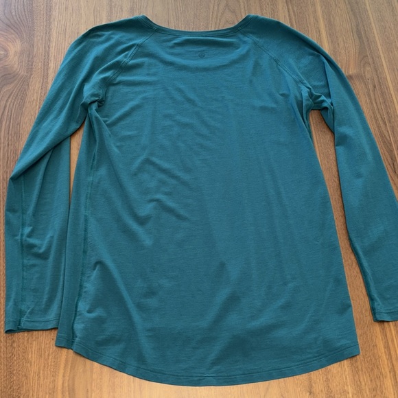 LULULEMON  GREEN JASPER LONG SLEEVE LOVE TEE - Picture 5 of 5